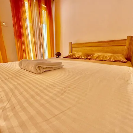 ира-заика премиум Apartmán *